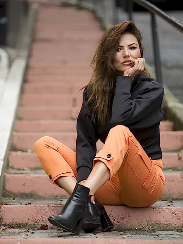 Model Figen